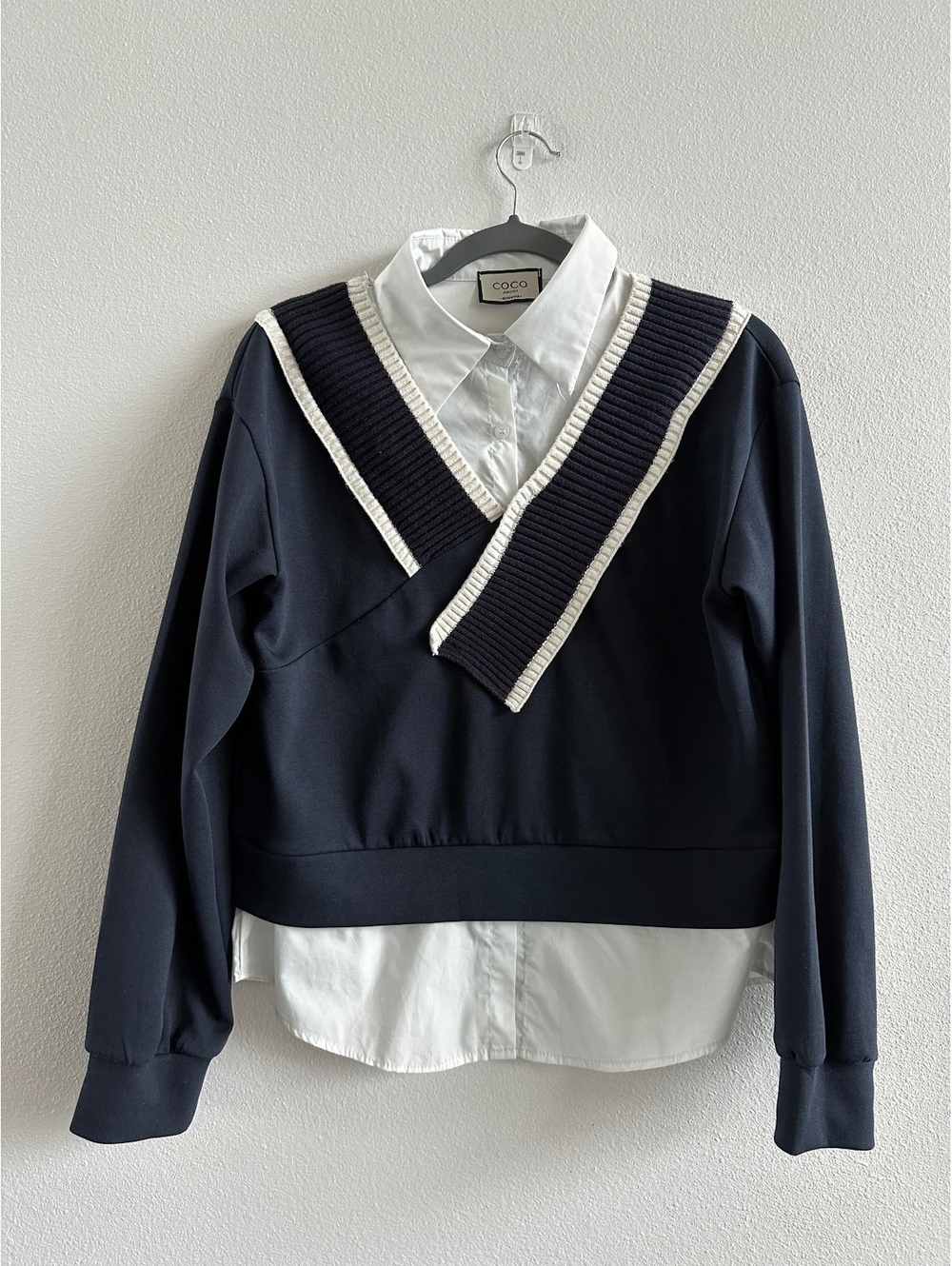 Coco amoni sweater shirt top Navy Blue Size Small